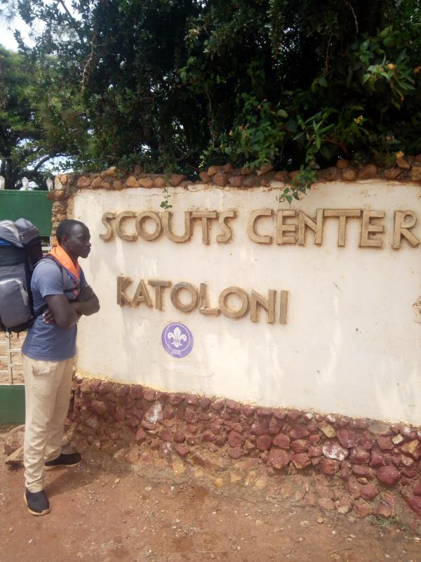 We started a initiative of CLEAN SCOUTS CAMPSITES in kenya, we started with our first campsite @KATOLONI SCOUTS CENTRE-MACHAKOS. from 17-19th jan 2010