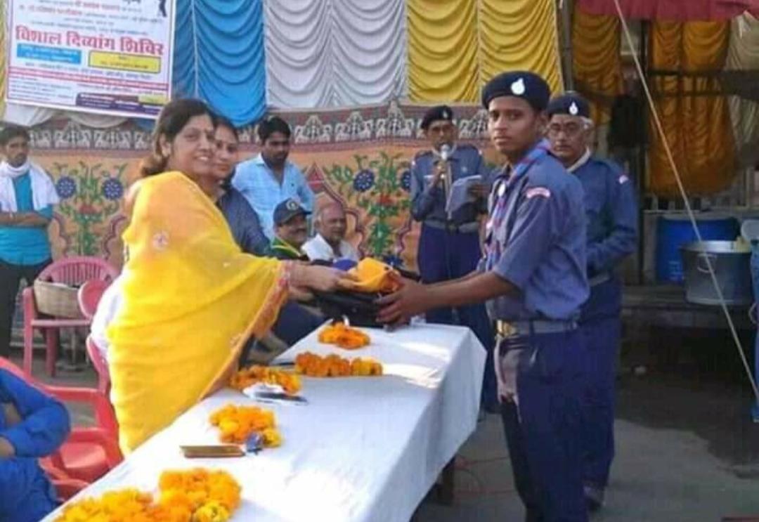 provide essential services in covid-19
