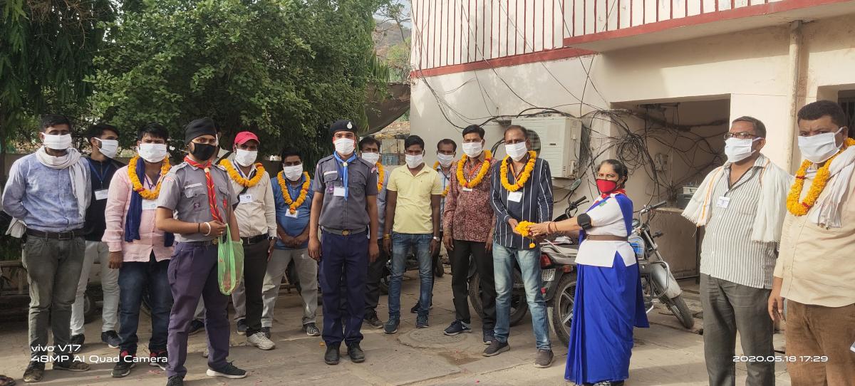 कोरोना वीरो का किया सम्मान