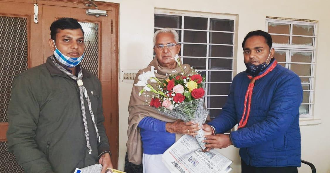 माननीय उधोग एवं राजकीय उपक्रम मंत्री श्री परसादी लाल मीणा को किया मुख्य अतिथि के लिए आमंत्रित