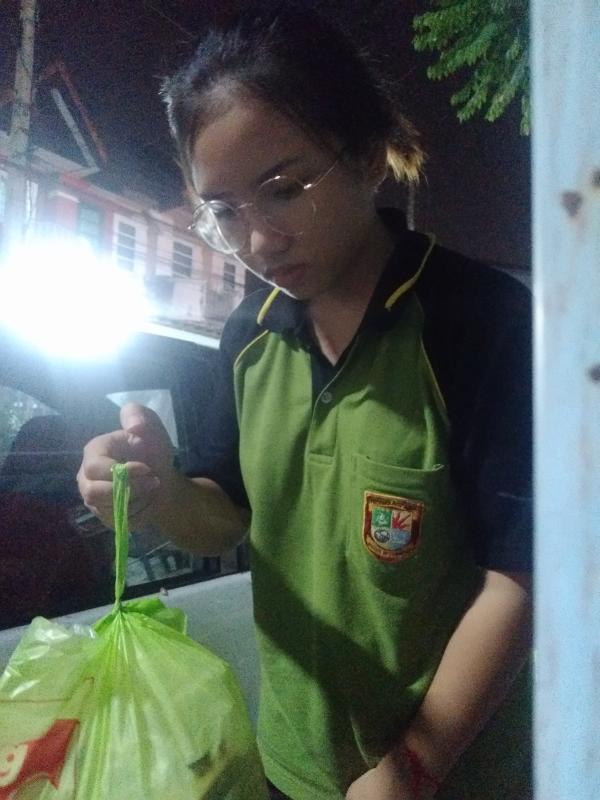 เก็บขยะ