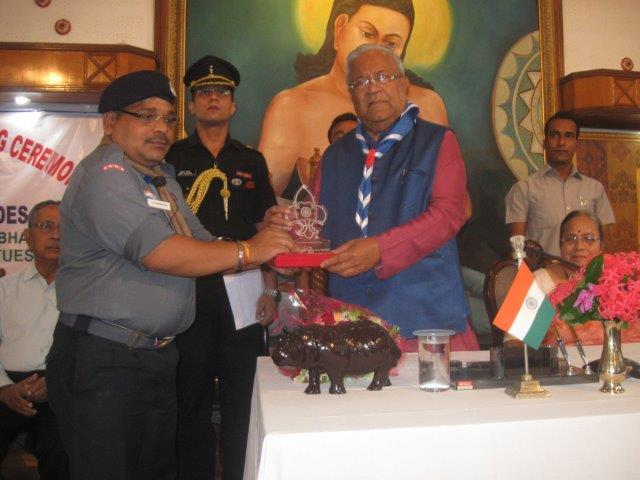 THE BHARAT SCOUTS & GUIDES, ASSAM STATE CONDUCTING RAJYA PURASHKAR AWARD CEREMONY SCOUTS/GUIDES/ROVERS/RANGER & ADULT LEADERS BY HIS EXCELLENCY SJT.P.B.ACHARYA, HON’BLE GOVERNOR OF ASSAM & NAGALAND STATE AT DARWAR HALL, GOVERNOR HOUSE ASSAM ON 11.08.2015 