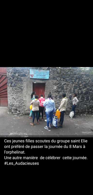 les filles du group scout saint Elie de la paroisse notre Dame du Mont Carmel du district scout de Goma .