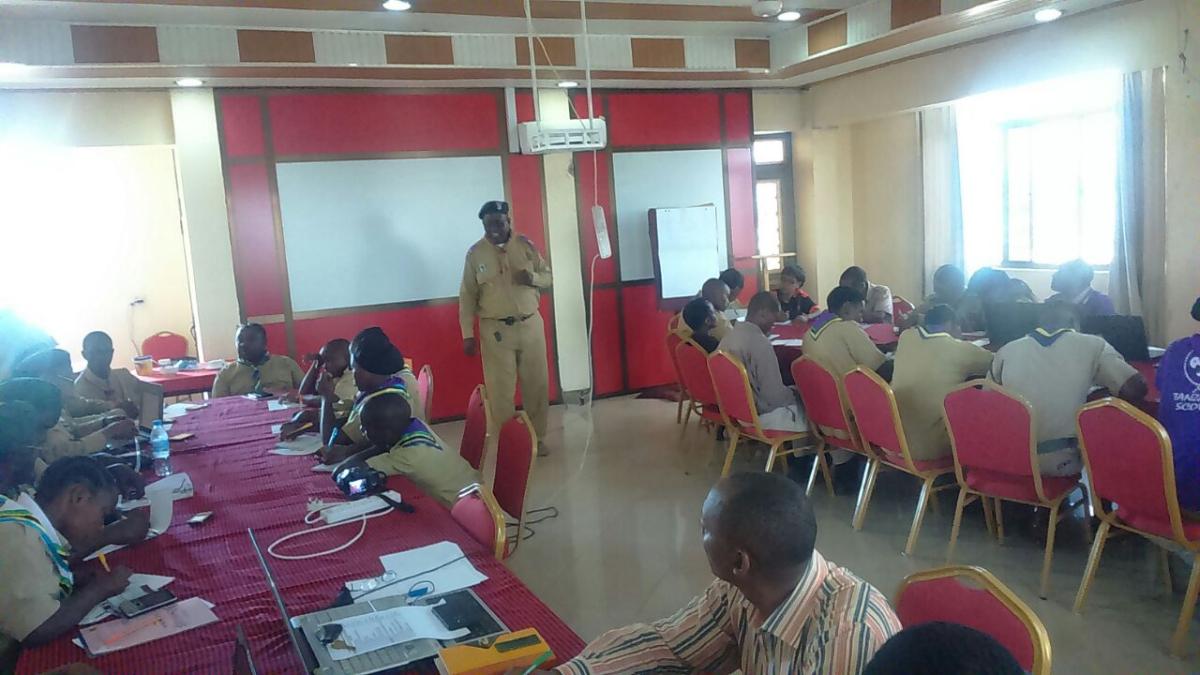 WARSHA YA U-REPORT INSTRUCTORS