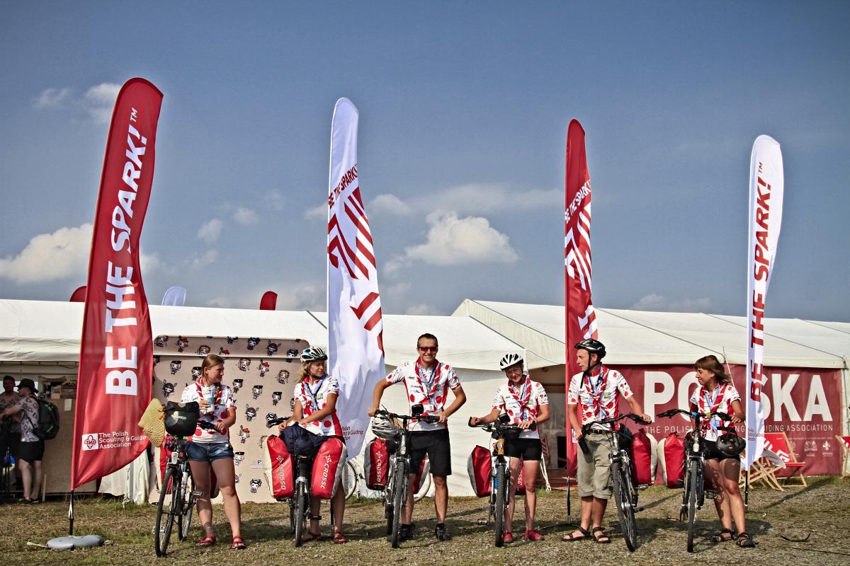12.000 kilometres by bicycles - from Poland to Japan