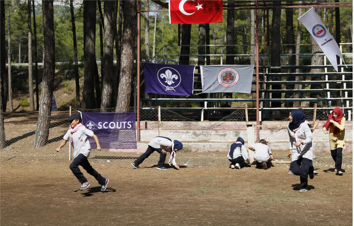 TİFAKE Helping Refugees in Turkey Project.
