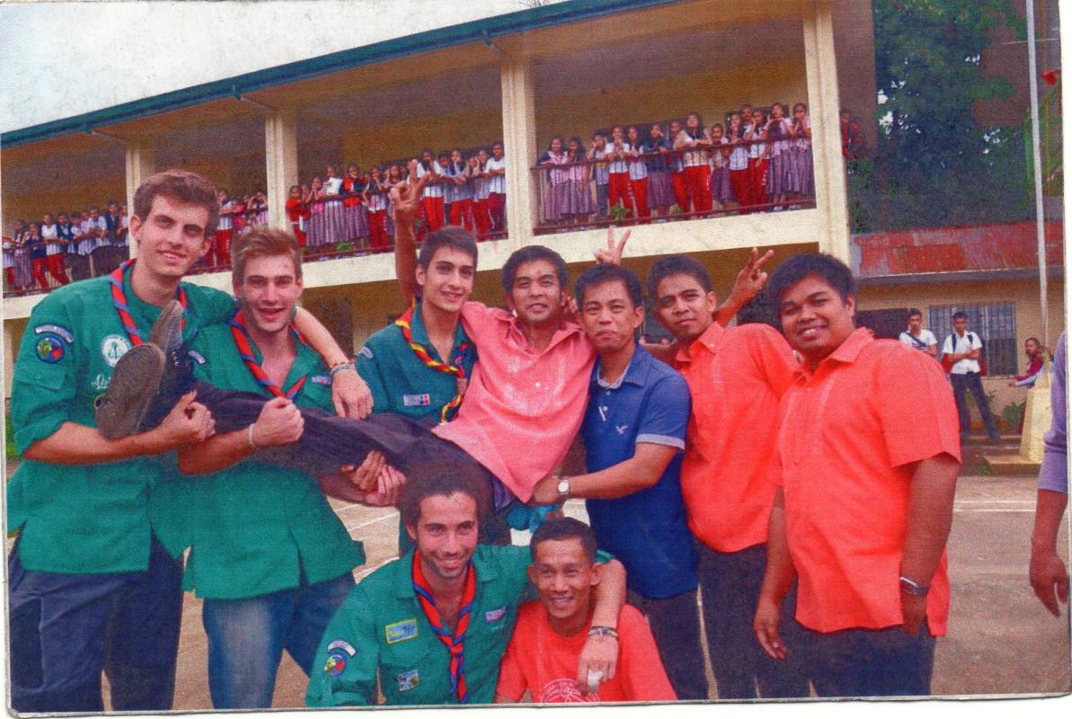 SCOUTS et GUIDES de FRANCE 2013