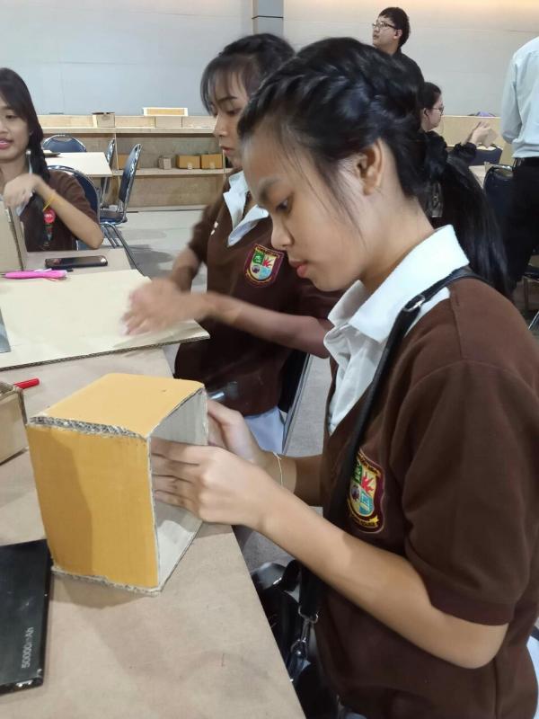 เข้าร่วมกิจกรรมงานวิทยาศาสตร์