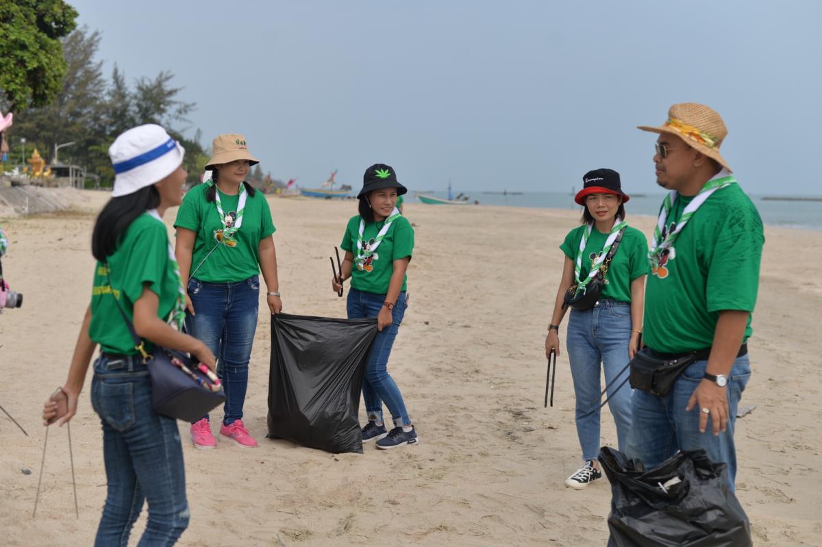 ช่วยรักษาความสะอาดชายฝั่งทะเล
