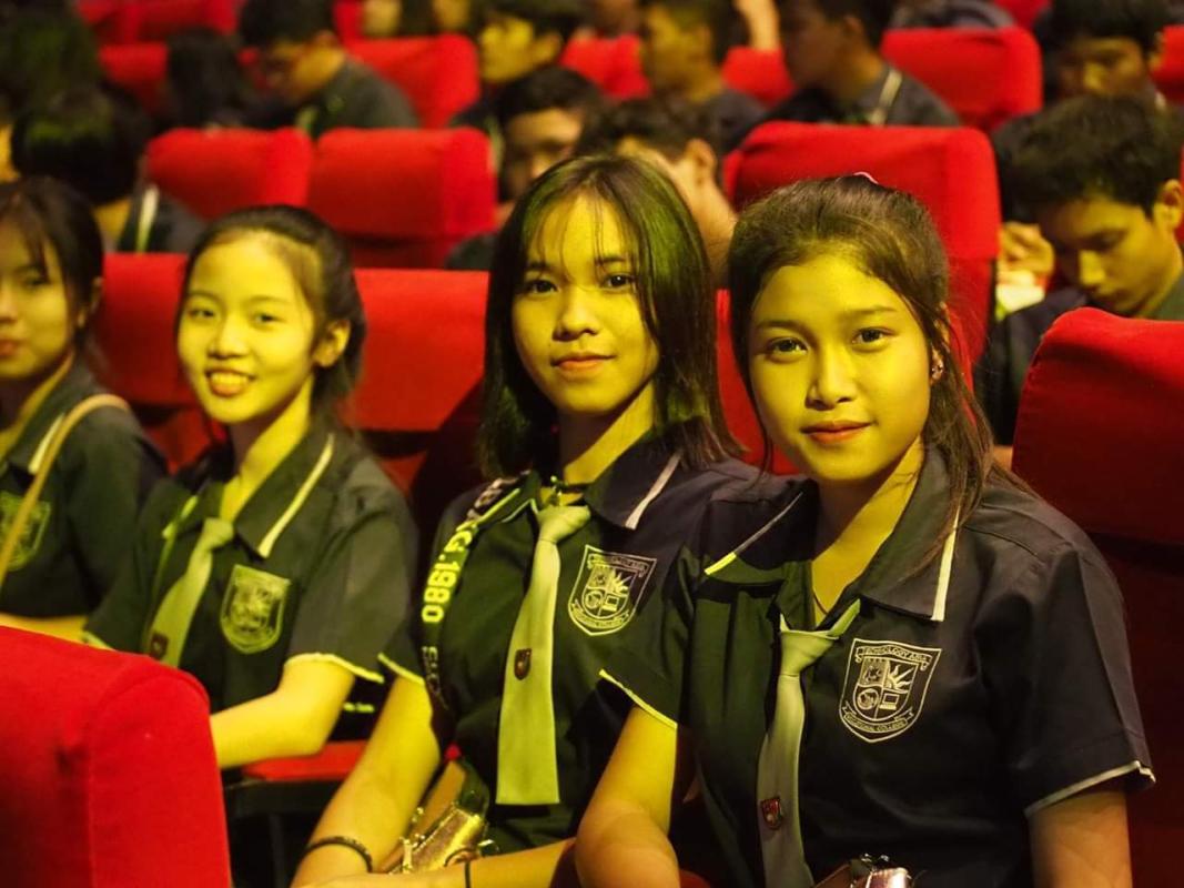 ชมการแสดงแลกเปลี่ยนวัฒนธรรมไทยกับจีน