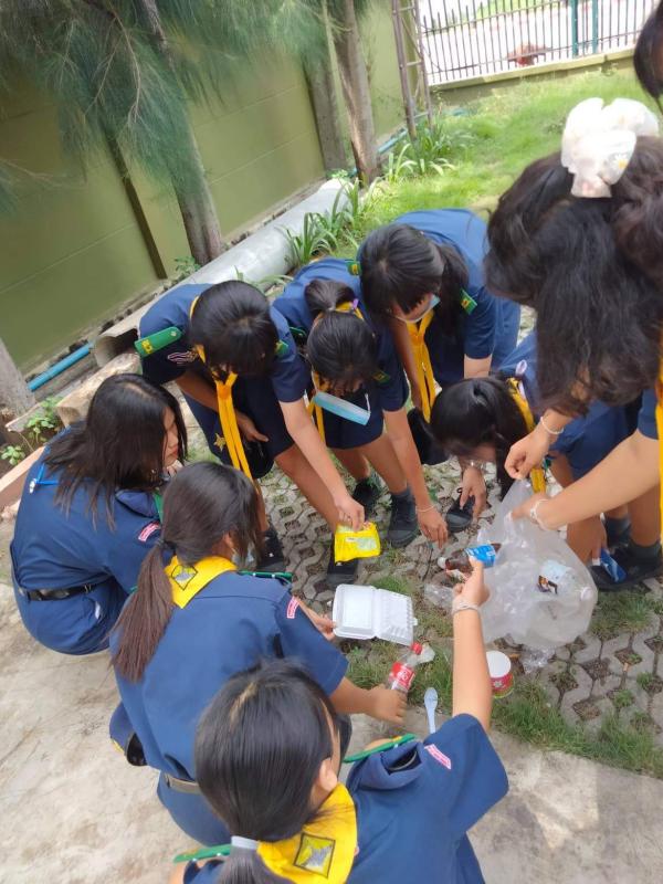 เก็บขยะ