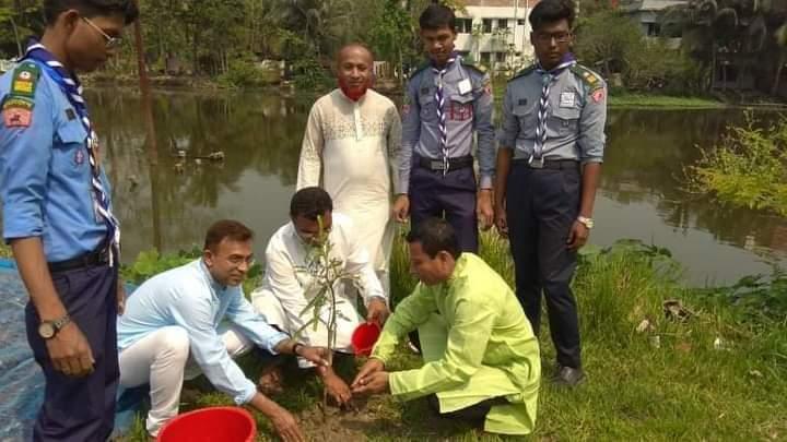 বৃক্ষরোপন কর্মসূচি

