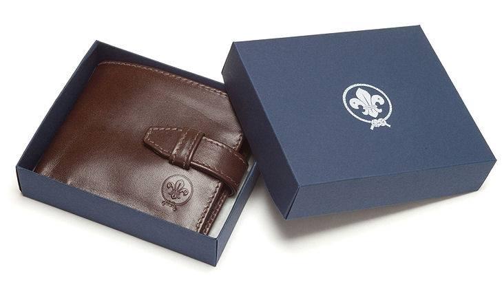 World Scout Men's Leather Wallet