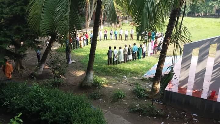 নতুন দল গঠন সক্রান্ত কনফারেন্স।