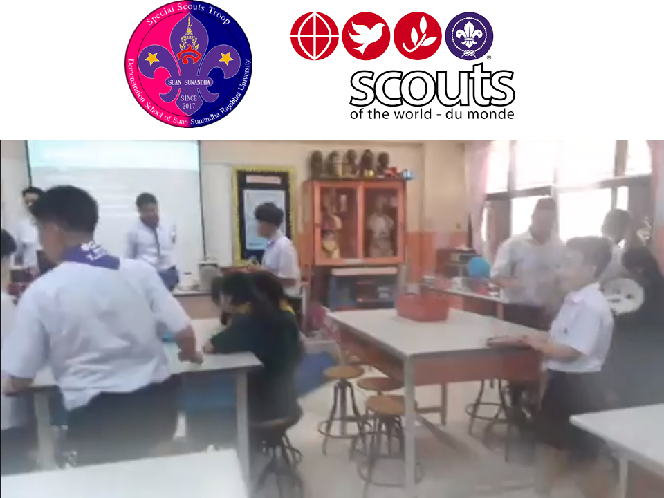 กิจกรรมบูรณาการความรู้และรายได้เพื่อน้อง ครั้งทึ่ 8 "การทดลอง สีเเละการมองเห็น"