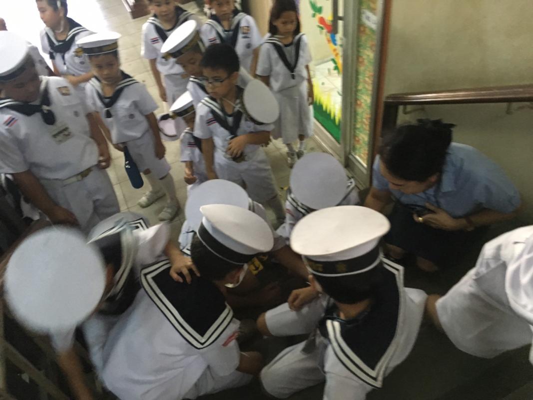 เก็บขยะ