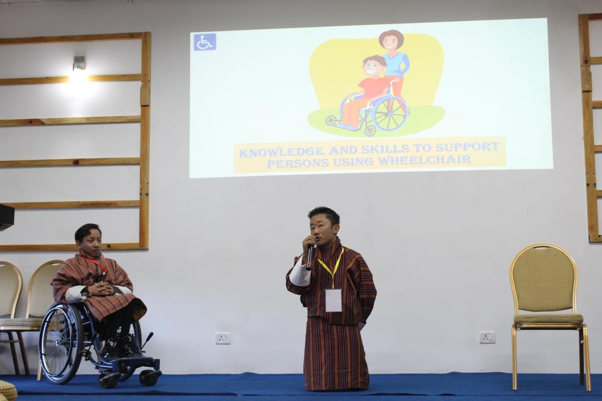 Capacity building for empowering youth and young adults with disabilities 