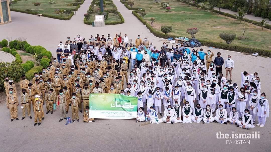 A Cleanliness Drive - Saaf Khushaal Pakistan