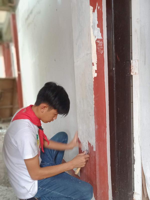 ENHANCEMENT OF THE HOME ECONOMICS BUILDINGENHANCEMENT OF HOME ECONOMICS BUILDING (REMOVING THE OLD PAINT COAT and REPAINTING THE WALL ( INTERIOR & EXTERIOR)