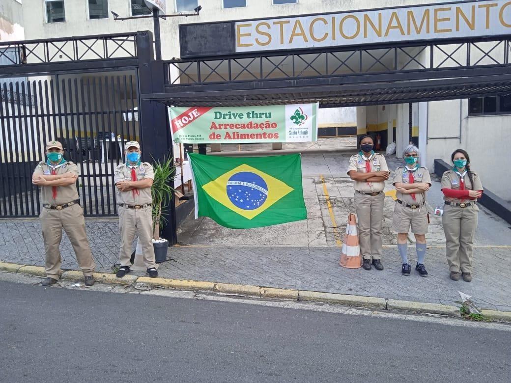 PROJETO MENSAGEIROS DA PAZ DRIVE THRU CONTRA A FOME - 70º Grupo Escoteiro Santo Antônio de Osasco
