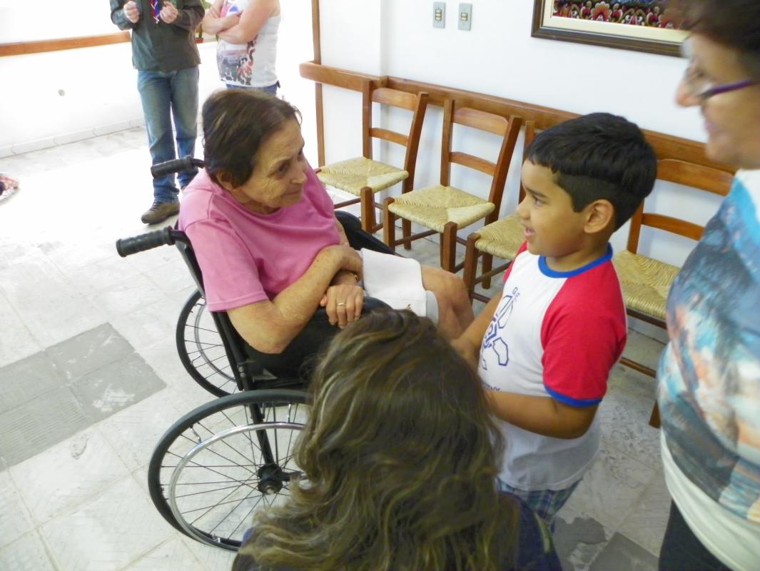 Visita à Casa de Convivência Santa Ana - Viver a Melhor Idade #MUTCOM 2014