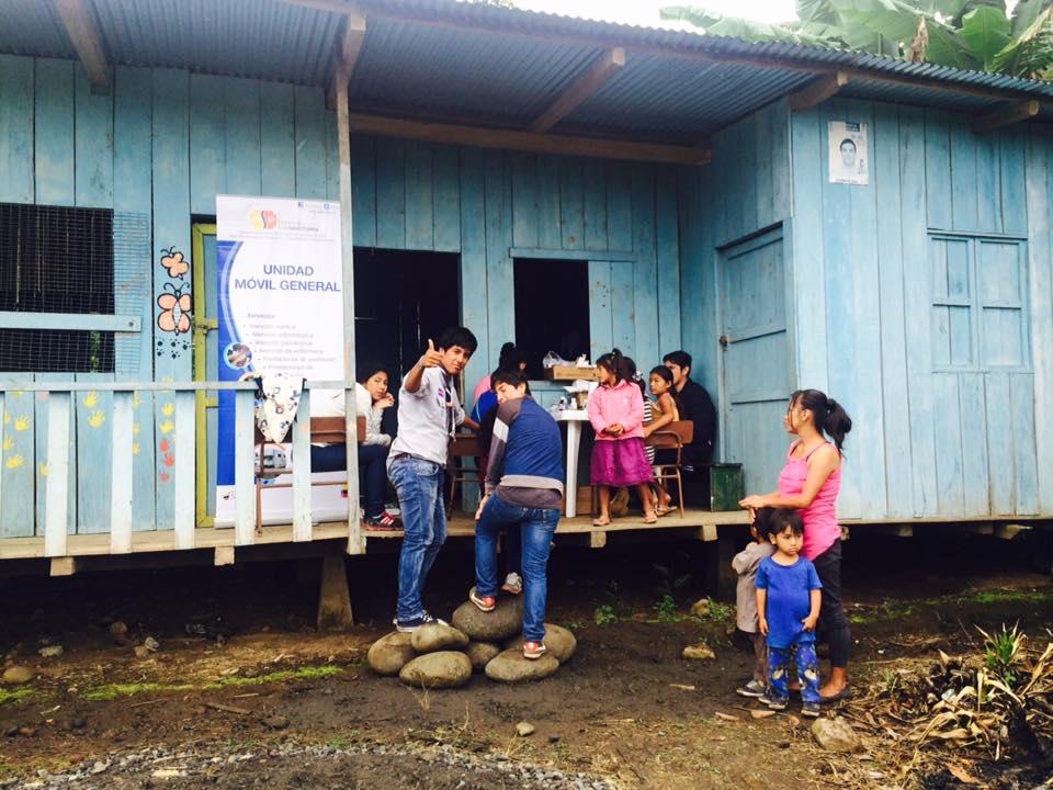 Campamento de Servicio "Trabajemos Juntos "2015