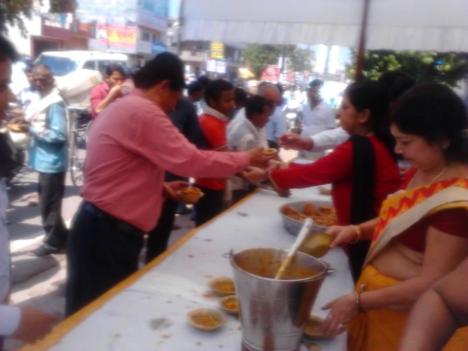 Arranged Bhandara for public 