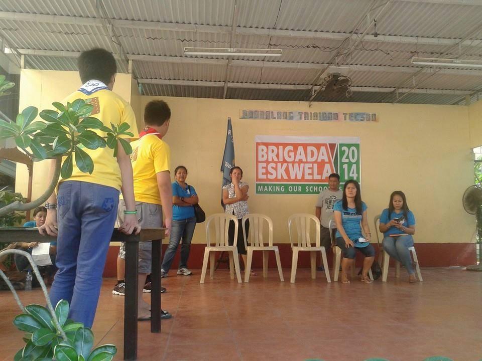 Brighton Venturers help elementary school for their Brigada skwela 2014 at Trinidad Tecson Elementary School Sampaloc, Manila