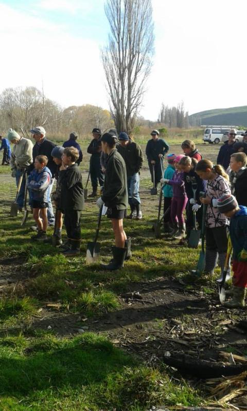 Lindsay Bush Planting Days