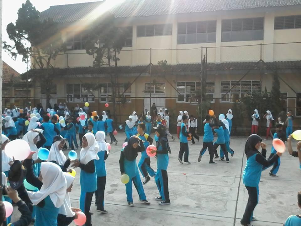 games perang balon