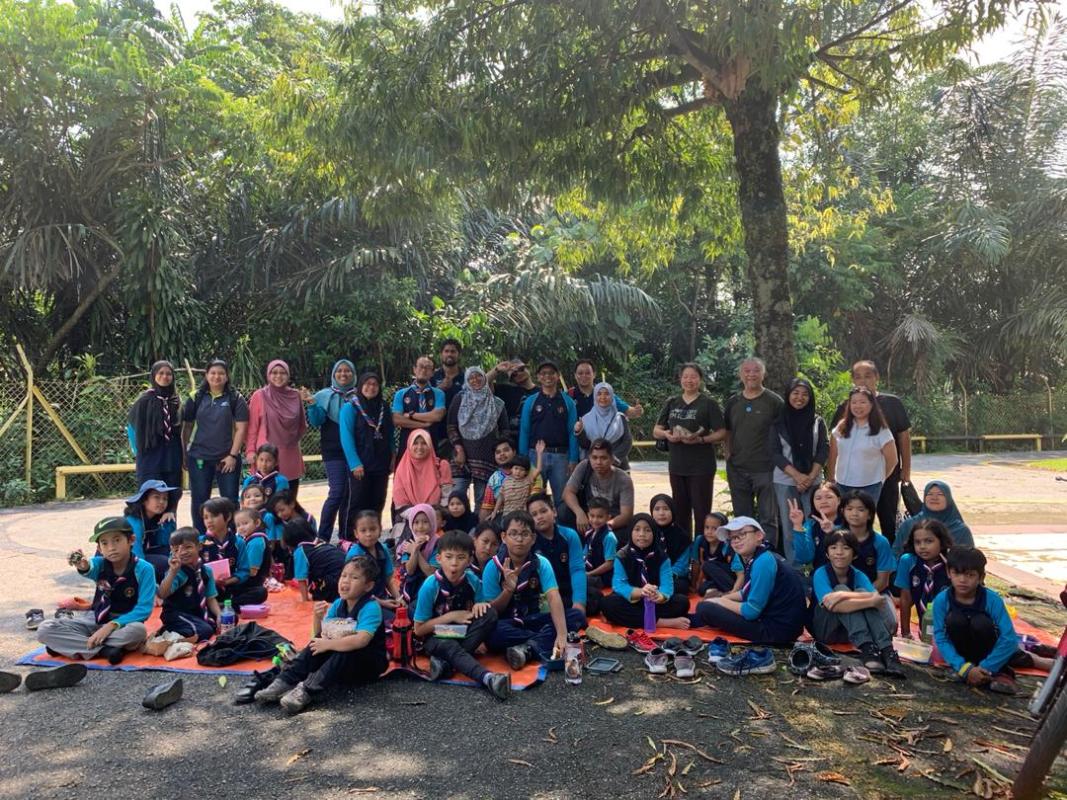 Pengakap Laut masuk hutan