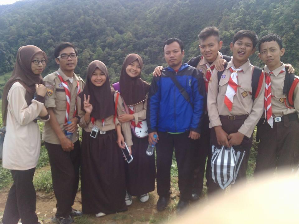 hiking to the big montain