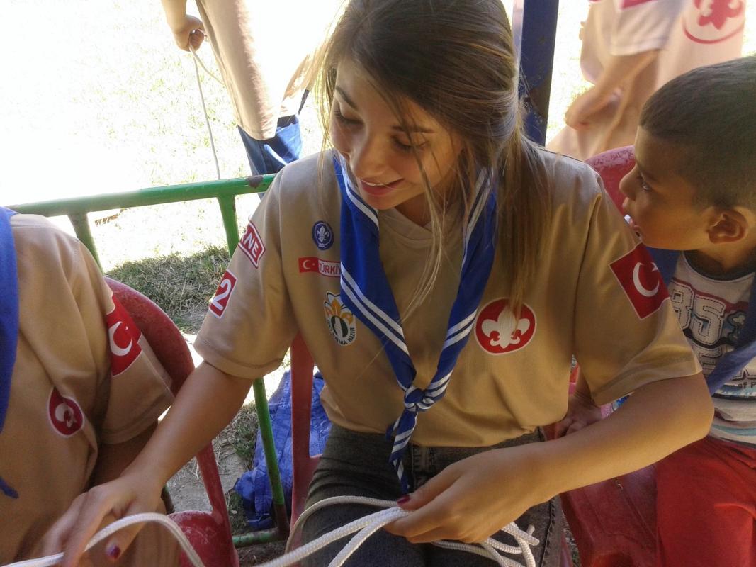 Cub scout knot tying class 