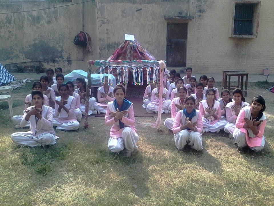 स्काउटिंग के विभिन्न क्रियाकलाप।