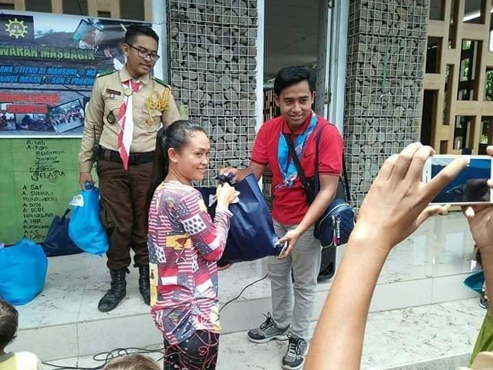 RACANA STITNU AL-MAHSUNI LOTIM MENYALURKAN BATUAN BANJIR