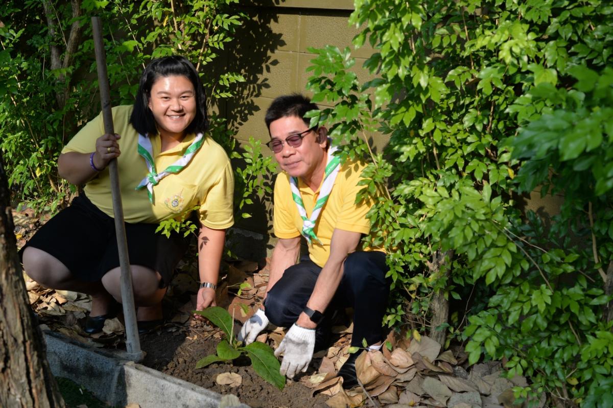 กิจกรรมวันคล้ายวันเฉลิมพระชนมพรรษา พระบาทสมเด็จพระบรมชนกาธิเบศ มหาภูมิพลอดุลยเดชมหาราช บรมนาถบพิตร วันชาติ และวันพ่อแห่งชาติ ปี 2562
