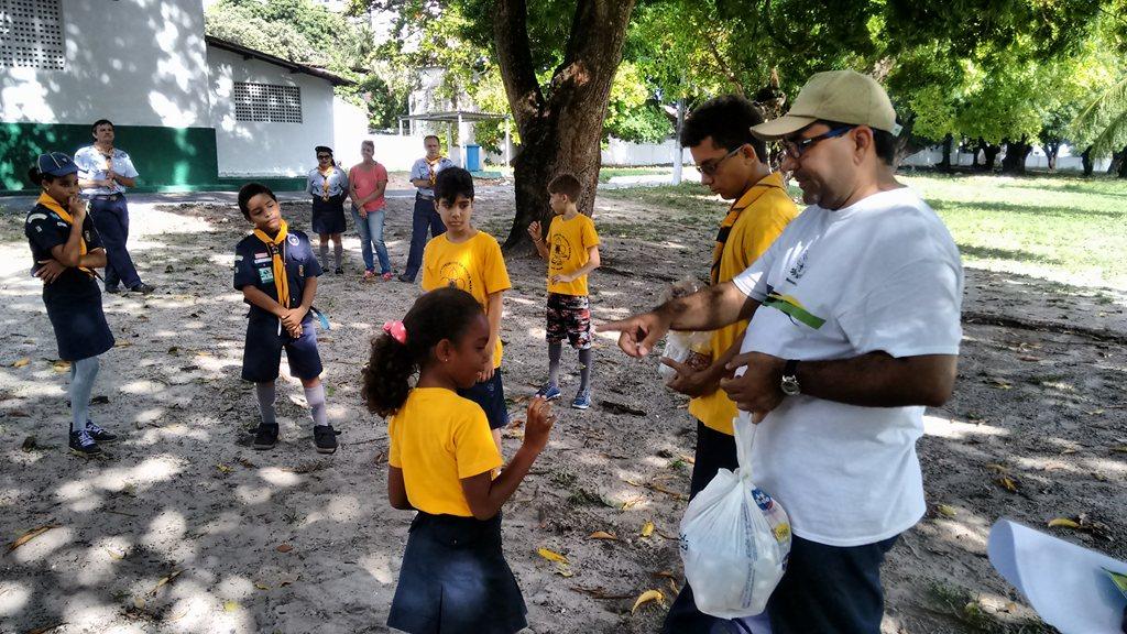 TAMPAS e LACRES POR SORRISOS