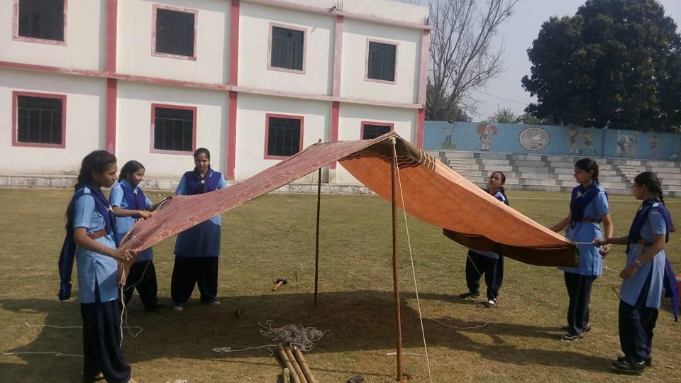 निपुण रोवर्स/रेंजर्स शिविर।