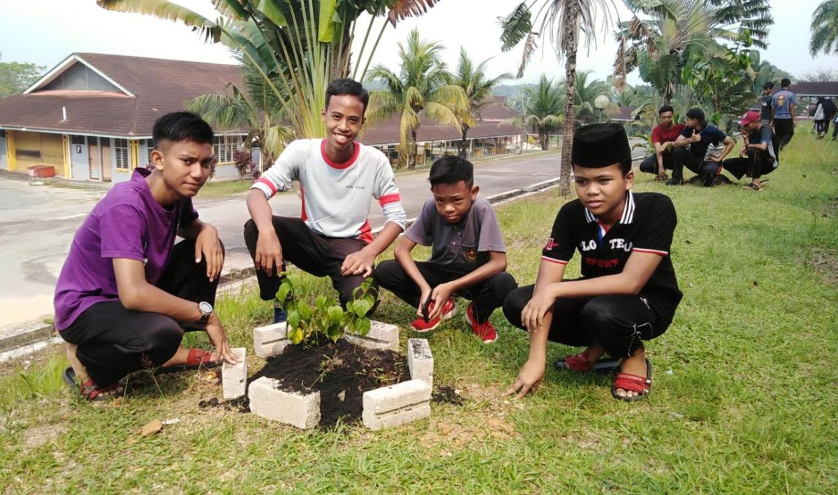 PLANT A TREE, SAVE THE PLANET PROGRAM 2019
