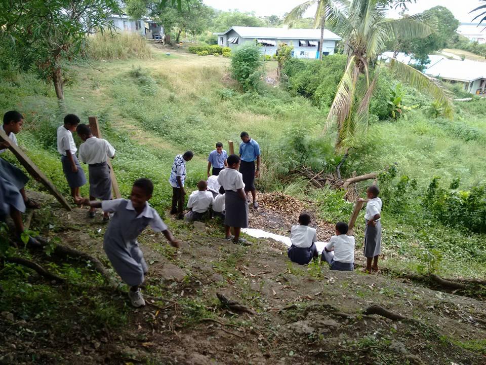 "LEAVE THE PLACE BETTER THAN YOU FIND IT" -A CLEAN SCHOOL IS A HEALTHY SCHOOL