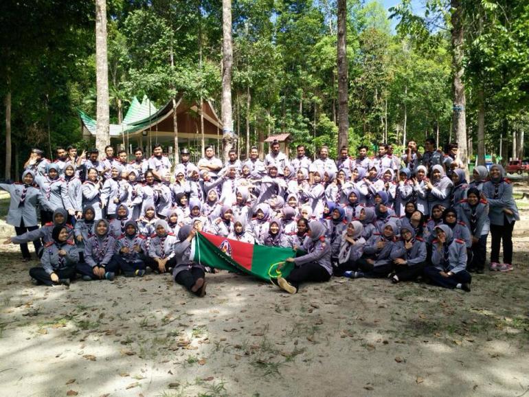 PERKHEMAHAN LENCANA PERKHIDMATAN DAN KEPIMPINAN