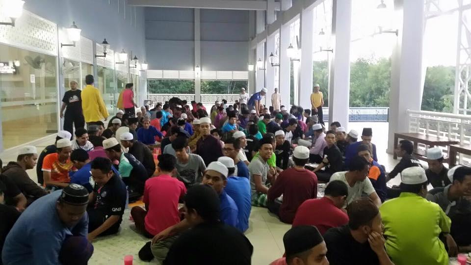 Iftar Perdana UMT Anjuran Pusat Islam UMT Bersama KLKM Laut UMT 2016