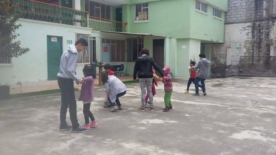 APOYO A NIÑAS DE LA FUNDACIÓN DON BOSCO