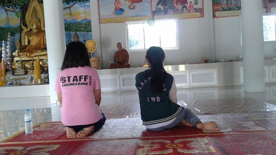 ทำบุญไหว้พระ และทำความสะอาดวัด