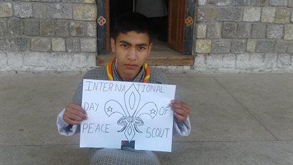 picture saccsioan in school for international day of peace in school