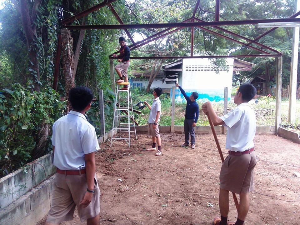 ทำโรงเพาะชำ