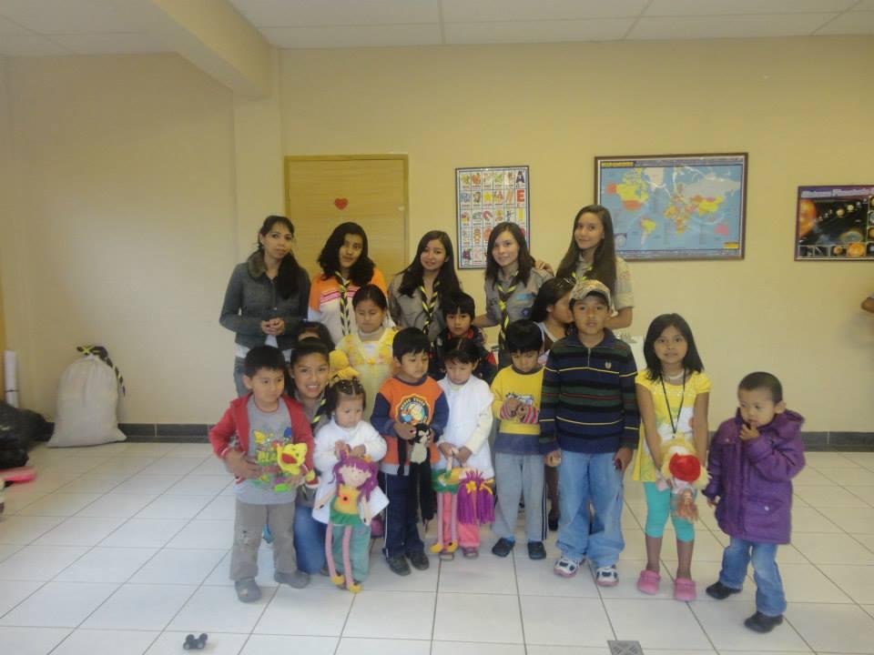 MOSOJ PHUNCHAY MARCANDO SONRISAS!