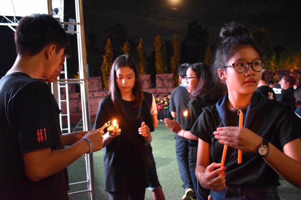 กิจกรรมจุดเทียนบอกคิดถึงพ่อ