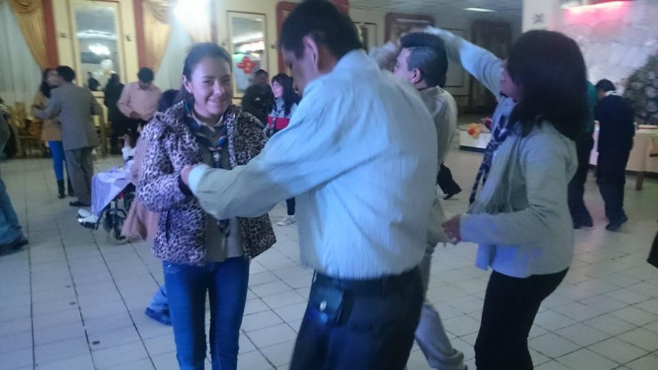 tu + yo somos iguales