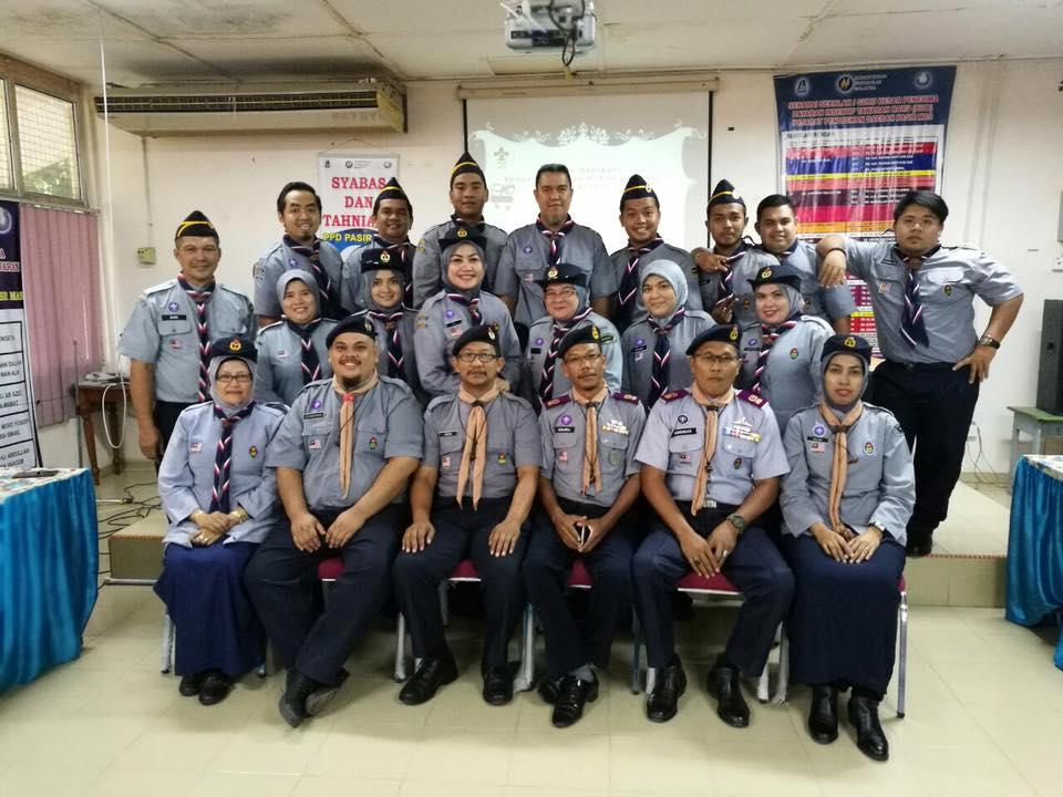WOODBADGE COURSES  FOR  INTRODUCTION AND FIRST STAGE (ROVER SCOUT UNIT)